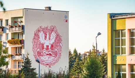 Dwa nowe murale na osiedlu Gołębiów (zdjęcia)
