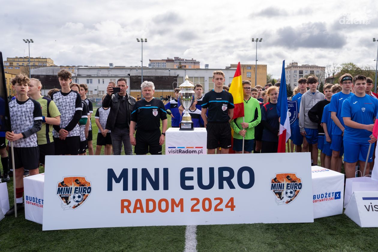 Mini Euro 2024 rozpoczęte. Rywalizuje 14 drużyn ze szkół podstawowych